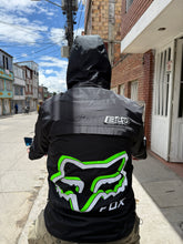 Cargar imagen en el visor de la galería, CHAQUETA IMPERMEABLE REFLECTIVA🏍️